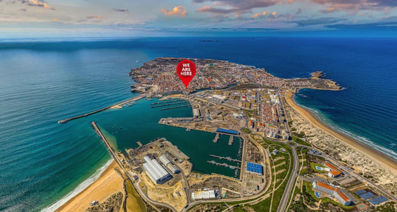 Sunrise Terrace Apartment Peniche