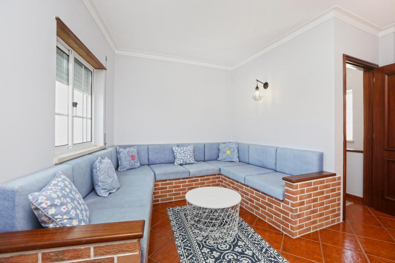 Sunrise Terrace Apartment Peniche